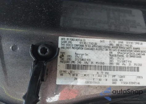 2013 Ford Focus Se z USA, uszkodzony, nr VIN 1FADP3F2XDL246149